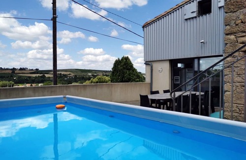 La Digne-d'Aval House | Holiday Home 'La Cave De Lami Vineyard View' with Private Pool, Terrace & Wi-Fi