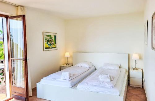 San Nazzaro House | Holiday Home La Gioconda by Interhome