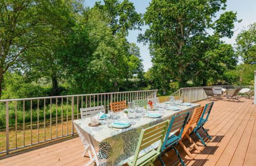 Pleurtuit House | Holiday Home La Longère by Interhome