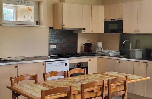 Lesperon House | Holiday Home “La Maison De Charlotte” in Lespéron, Ardèche