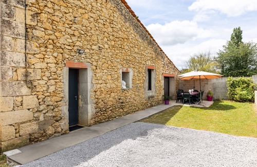 Ladaux House | Holiday Home Ladaux – Authentic and Relaxing Stay in Périgord