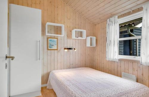 Nordost House | Holiday Home Lari - 600m from the sea by Interhome