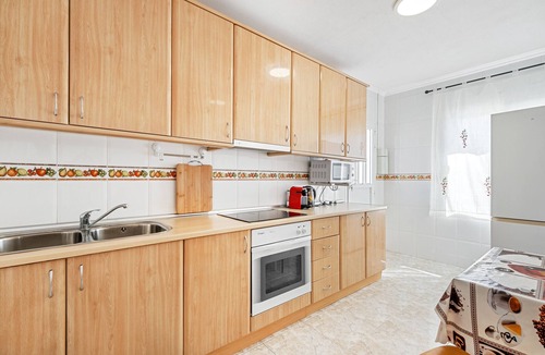 Torrevieja Apartment | Holiday Home 'Las Calas B Y D' with Shared Pool, Private Terrace and Wi-Fi