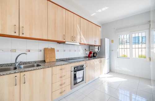 Torrevieja Apartment | Holiday Home 'Las Calas B Y D' with Shared Pool, Private Terrace and Wi-Fi
