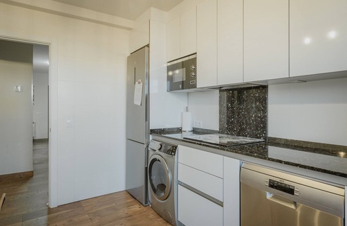 Martin Miguel House | Holiday Home 'Las Natillas Con V' with Mountain Views, Private Terrace and Wi-Fi