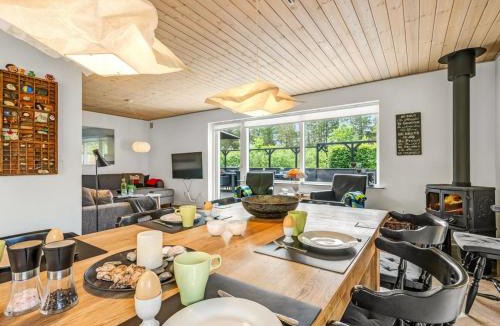 Henne House | Holiday Home Lavrans - 2-5km from the sea by Interhome