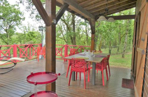 Loupiac House | Holiday Home Le Chêne Vert by Interhome