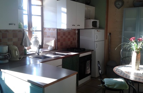 Languedias House | Holiday Home “Le Courtil De Bourrien” with Terrace and Wi-Fi