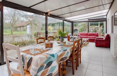 Saint-Lo-d'Ourville House | Holiday Home Les Mésanges by Interhome