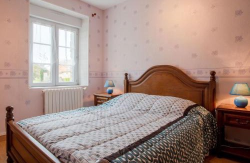 Saint-Lo-d'Ourville House | Holiday Home Les Mésanges by Interhome