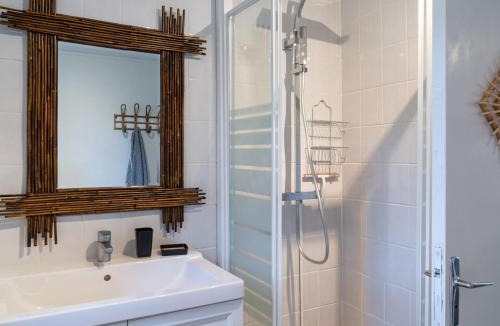 Chiddes House | Holiday Home Le Glaude by Interhome