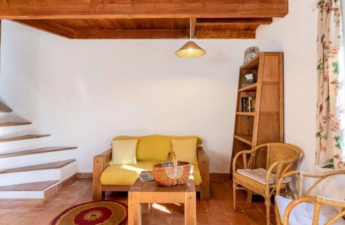 Verfeuil House | Holiday Home Le Moulin de Verfeuil by Interhome