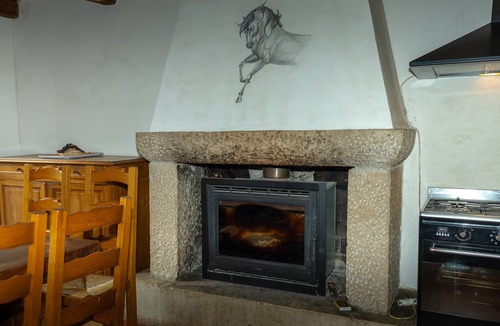 Merlas House | Holiday Home 'Le Palefroi De Merlas' with Mountain View and Private Garden