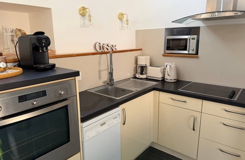 Beganne House | Holiday Home “Le Petit Brécéan” with Heated Swim Spa