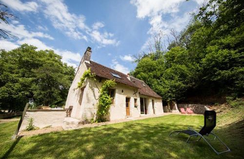 Couture-sur-Loir House | Holiday home Le Vaugarnier
