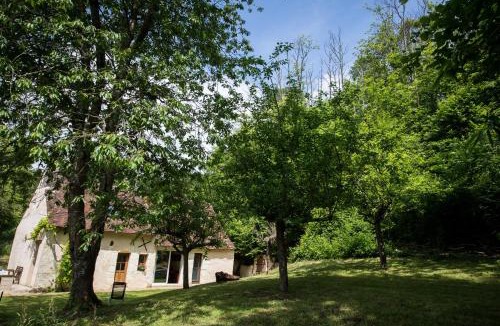 Couture-sur-Loir House | Holiday home Le Vaugarnier