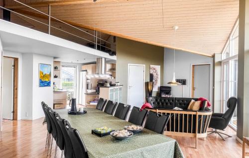 Vinderup House | Holiday Home Lerskrænten Vinderup Xi