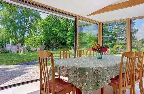 Ploumilliau House | Holiday Home Les Menhirs by Interhome