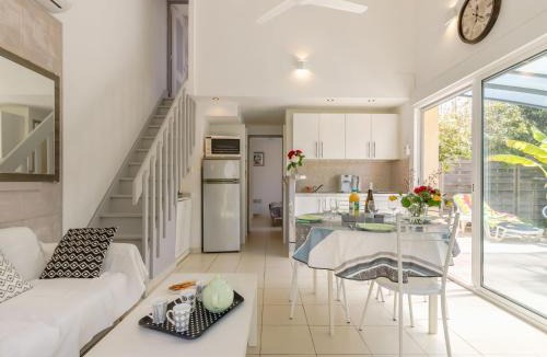 Bourgenay House | Holiday Home Les Oliviers by Interhome