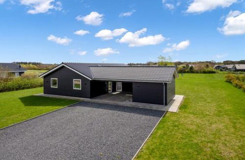 Skaven Strand House | Holiday Home Levin - 700m to the inlet by Interhome