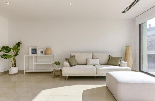 Figueres House | Holiday Home Lizarran by Interhome