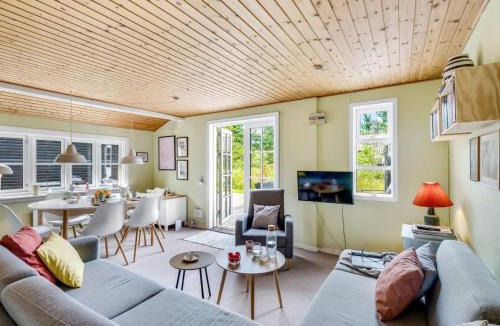 Grærup Strand House | Holiday Home Ljuba - 700m from the sea by Interhome