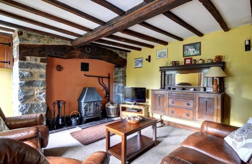 Llanfair Caereinion House | Holiday Home Llanerfyl by Interhome