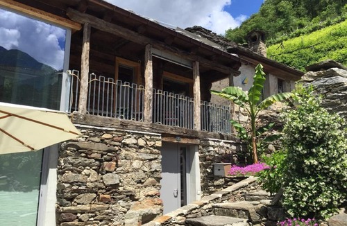 Malvaglia-dagro House | Holiday home "Malvaglia" with mountain and valley views