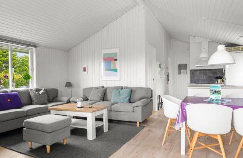 Skastrup Strand House | Holiday Home Maaria - 400m from the sea by Interhome