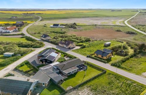 Trans House | Holiday Home Mads - all inclusive - 400m from the sea by Interhome