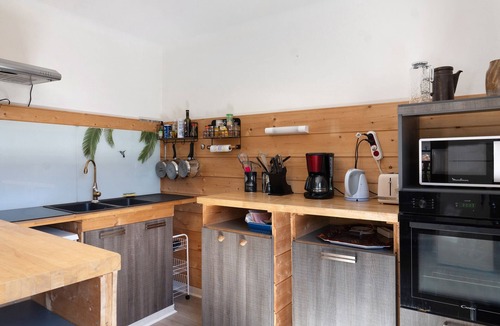 Argeles Gazost House | Holiday Home 'Maison L'arrieulat' with Mountain View, Shared Terrace and Wi-Fi