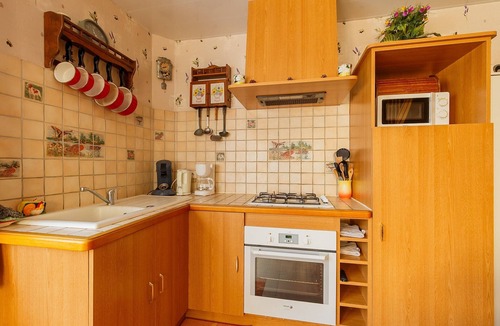 Saint-Blimont House | Holiday Home 'Maison À Saint-Blimont' with Terrace