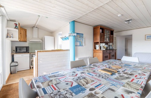 Barbatre House | Holiday Home 'Maison Vue Sur Mer 50m Plage' with Sea View, Private Terrace and Wi-Fi
