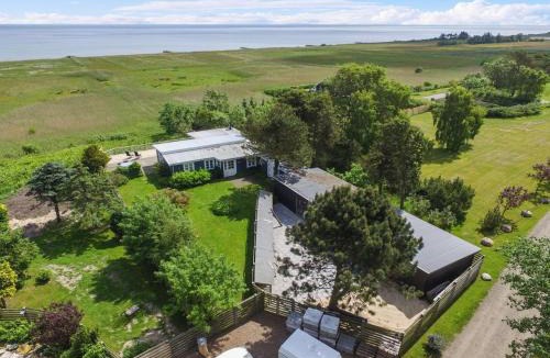 Frederikshavn House | Holiday Home Marlena - 150m from the sea by Interhome