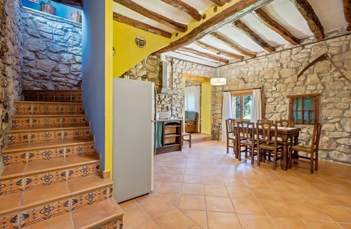 Flix House | Holiday Home 'Mas De Sisco' with Mountain View, Wi-Fi and Air Conditioning