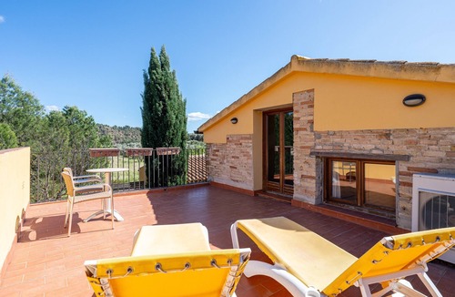 Flix House | Holiday Home 'Mas De Sisco' with Mountain View, Wi-Fi and Air Conditioning