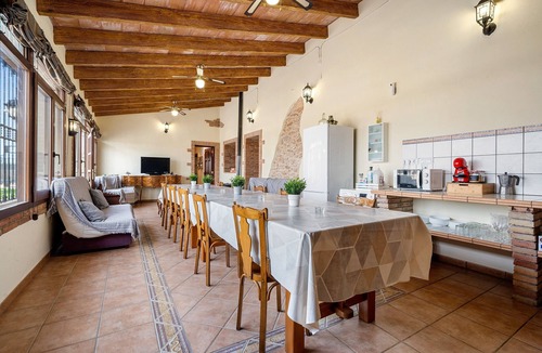 L'Ampolla House | Holiday Home 'Mas Del Vedell' with Private Pool, Wi-Fi and Air Conditioning