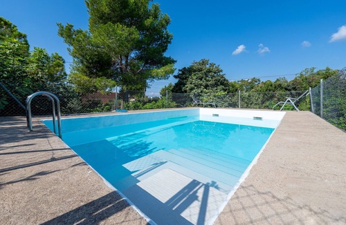 L'Aldea House | Holiday Home "Masia Rosalia" with Private Pool & Wi-Fi