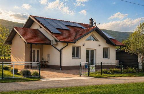 Otocac House | Holiday home Melani - with private heated pool and sauna