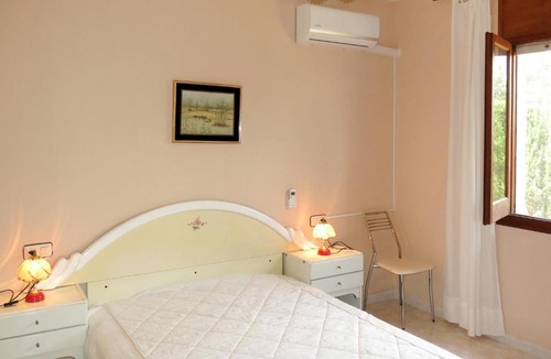 El Casalot House | Holiday Home Melina - MPL385 by Interhome