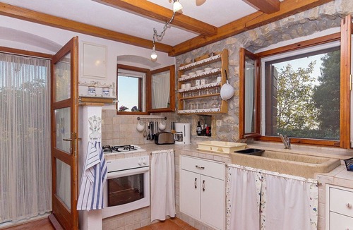 Tucepi House | Holiday home Meri, (11559), Tucepi, hr