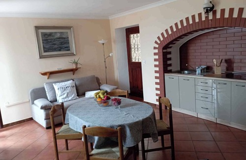 Mosenice House | Holiday home mit Terrasse und Meerblick