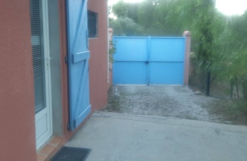 Cases-de-Pene House | Holiday Home 'Moulin De L'agly D'albert' with Mountain View, Wi-Fi and Air Conditioning