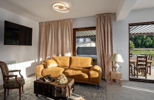 Lic House | Holiday Home Mountain House Volta 2 by Interhome