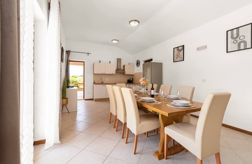 Muline Ski Chalet | Holiday Home Muline - charming house with pool