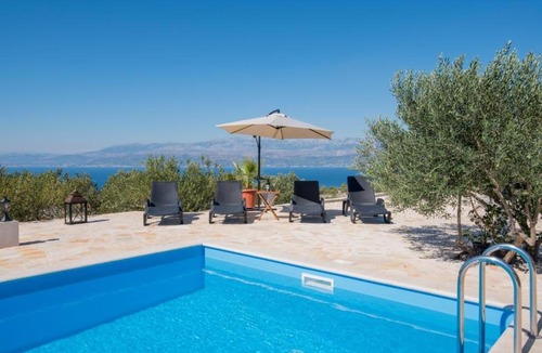 Supetar House | Holiday Home My Summer House