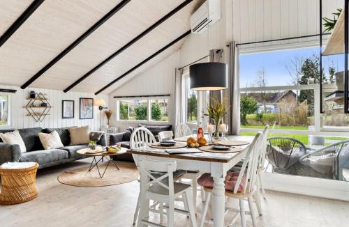 Klint House | Holiday Home Myra - 425m from the sea by Interhome