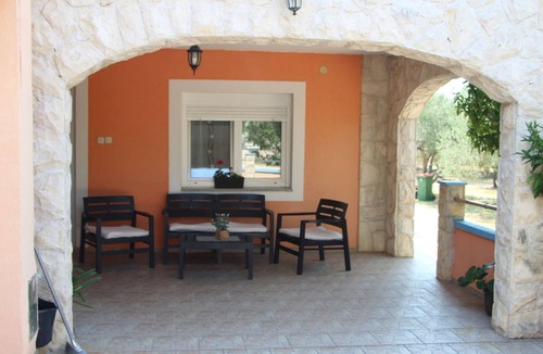 Cista Velika House | Holiday Home Nadalina - Five Bedrrom with Pool