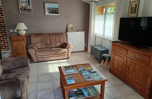 Les Grandes-Ventes House | Holiday Home near Alabaster Coast