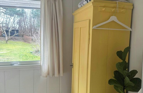 Beder Malling House | Holiday home near Ajstrup beach with a cozy garden